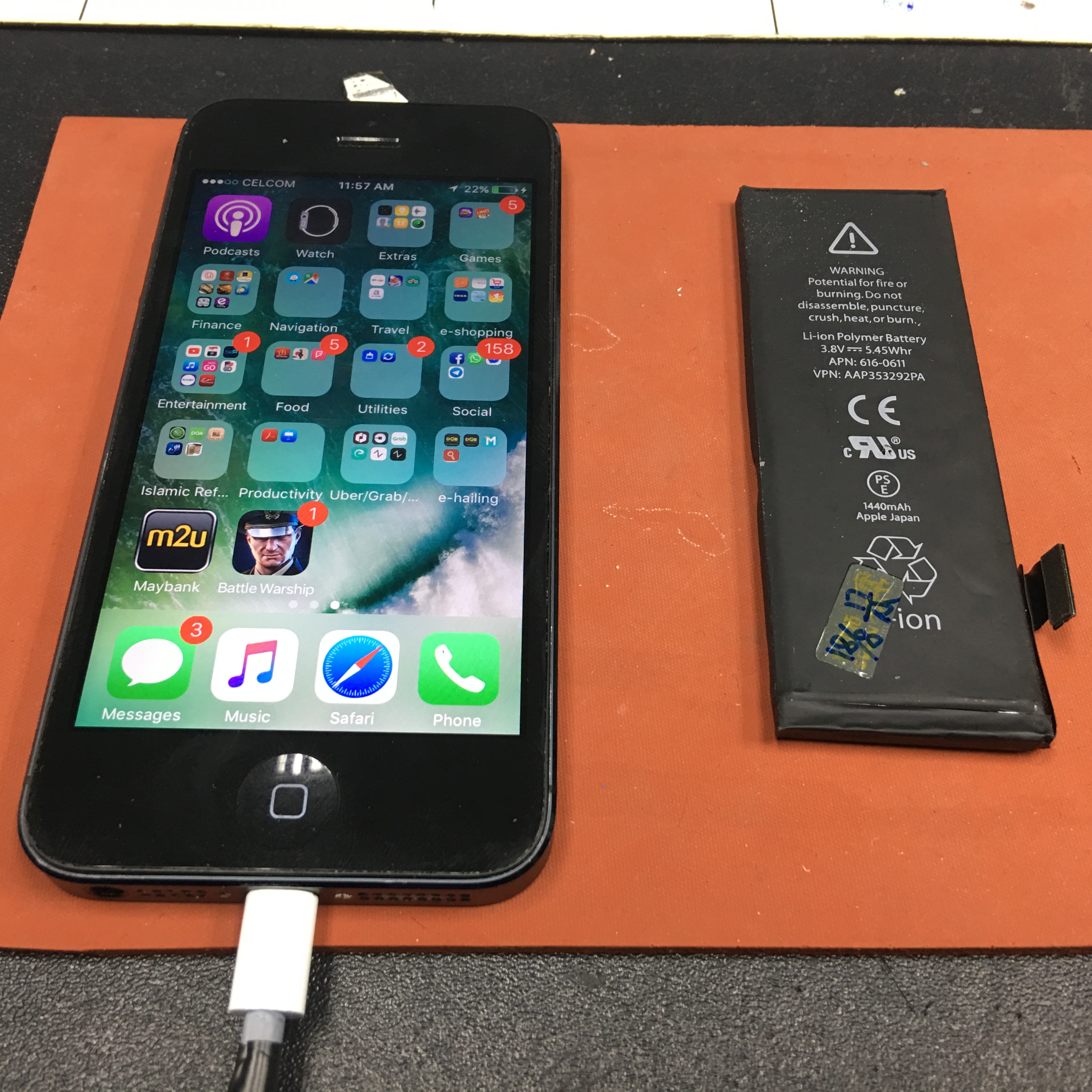 Battery iPhone 5 Replacement