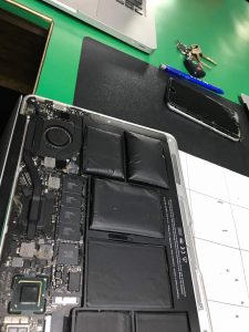 Repair battery Macbook