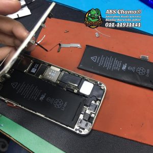 Battery iPhone 5s Replacement