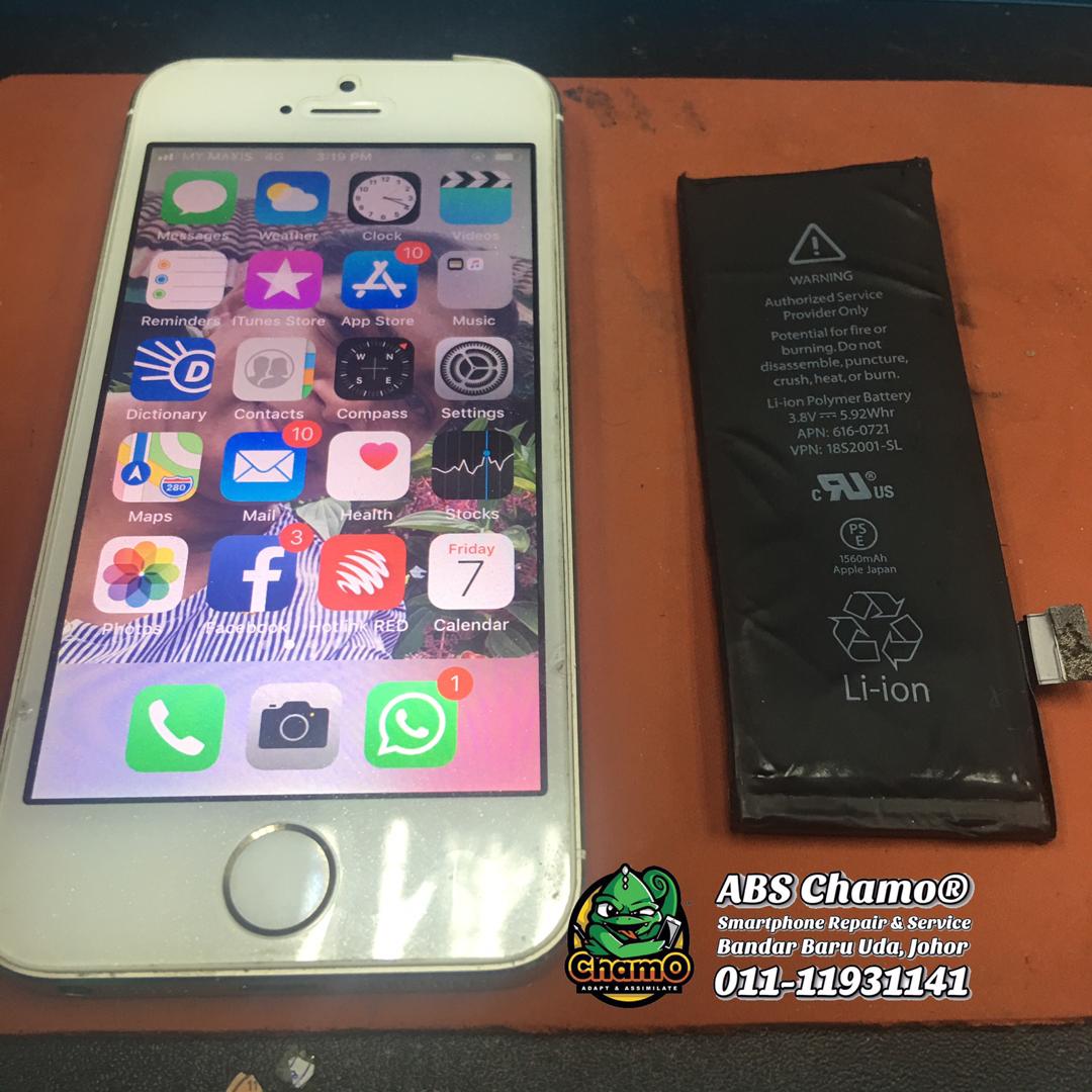 Battery iPhone 5s replacement