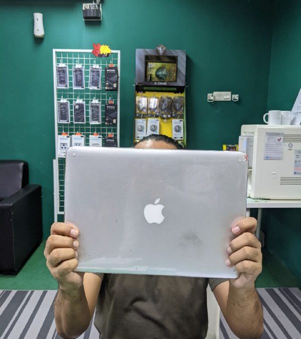 Macbook Air Fan Replacement.