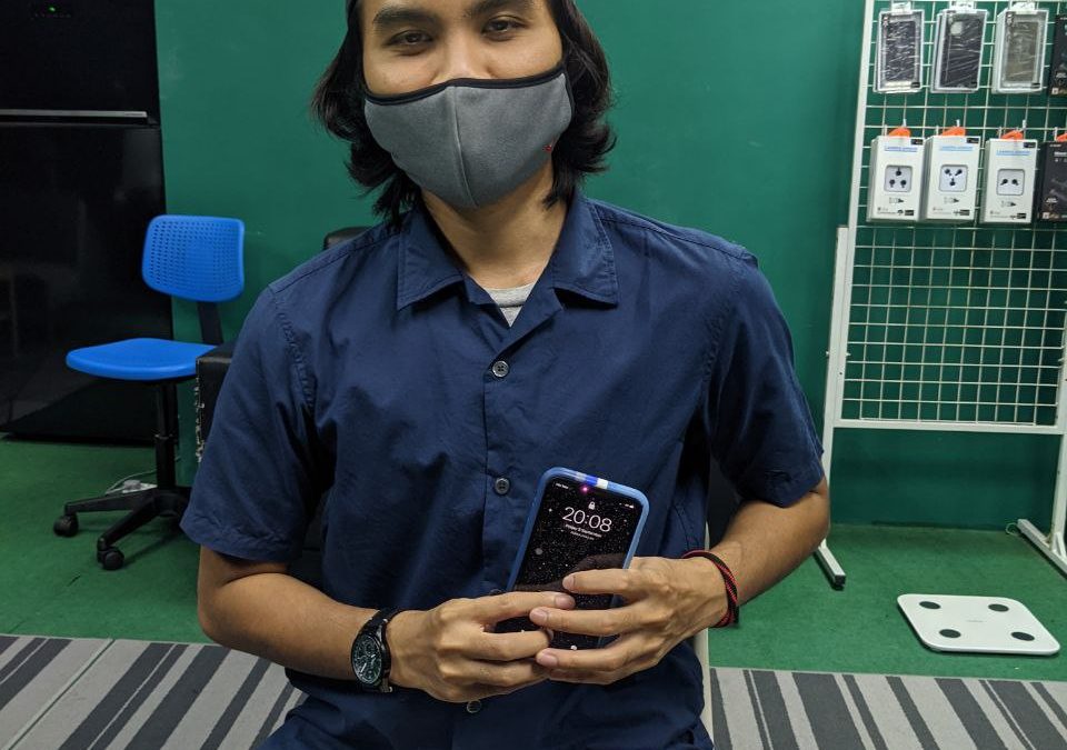 iPhone XR Lcd Replacement.